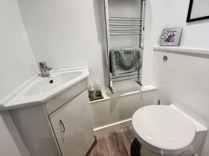 Photo 9- click for photo gallery